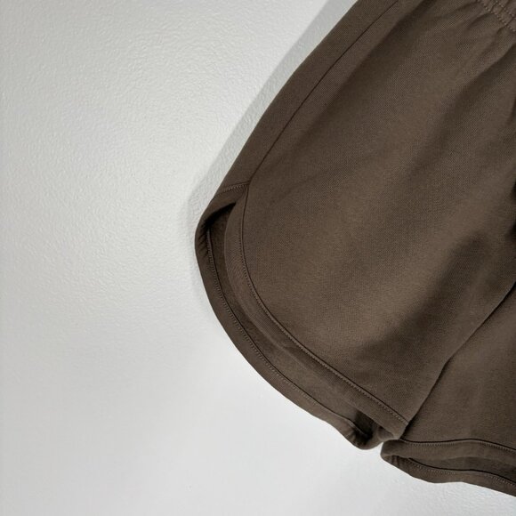 Fear Of God Essentials Women S Brown Wood Fleece Logo 80s High Rise Sweat Shorts - Picture 4 of 11